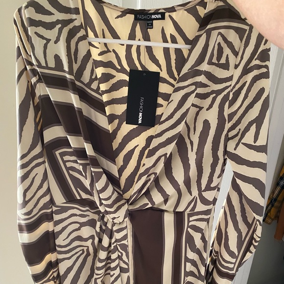 NWT Fashion Nova Whole Lotta Class dress - Picture 2 of 3